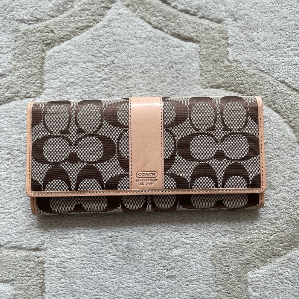 Vintage Coach fold long wallet